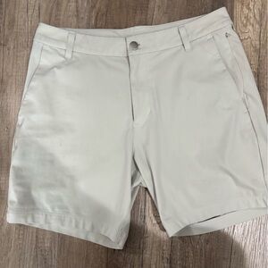 Lululemon Khaki Bone Golf Shorts Size 30 Waist 7 inch inseam